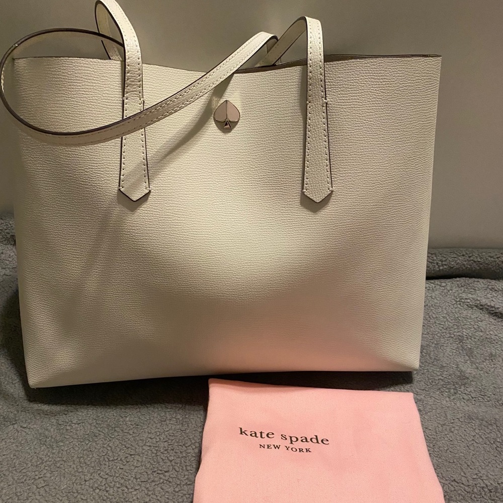 Kate Spade Molly Large Tote - Picture 1 of 3